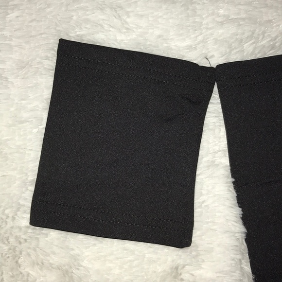 Black off the shoulder mini dress - Picture 3 of 4